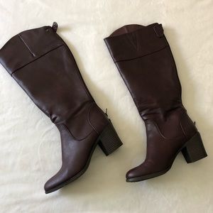 Italian Leather White Mountain Boots